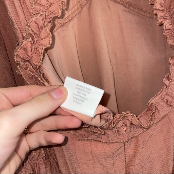 Saints + Secrets Selfie Leslie Laney Long Sleeve V-Neck Ruffle Mini Dress - Picture 11 of 11